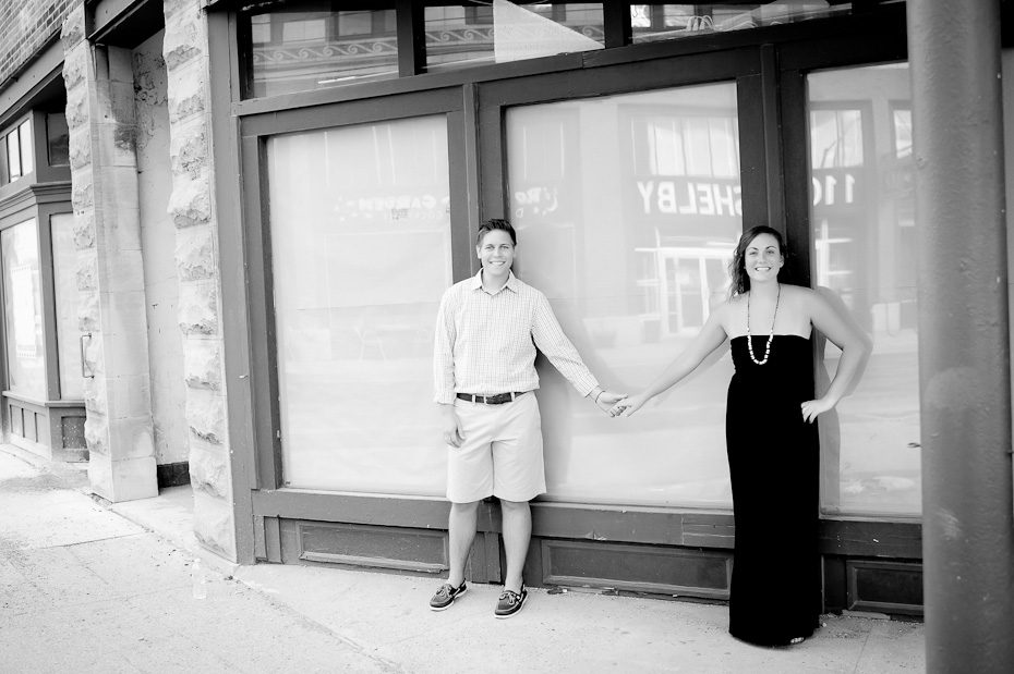 Fountain Square Indianapolis Indiana Shelby Street family portraits 2 Fountain Square Indianapolis Indiana Austin Portrait Photographer | Fountain Square Indianapolis portrait session